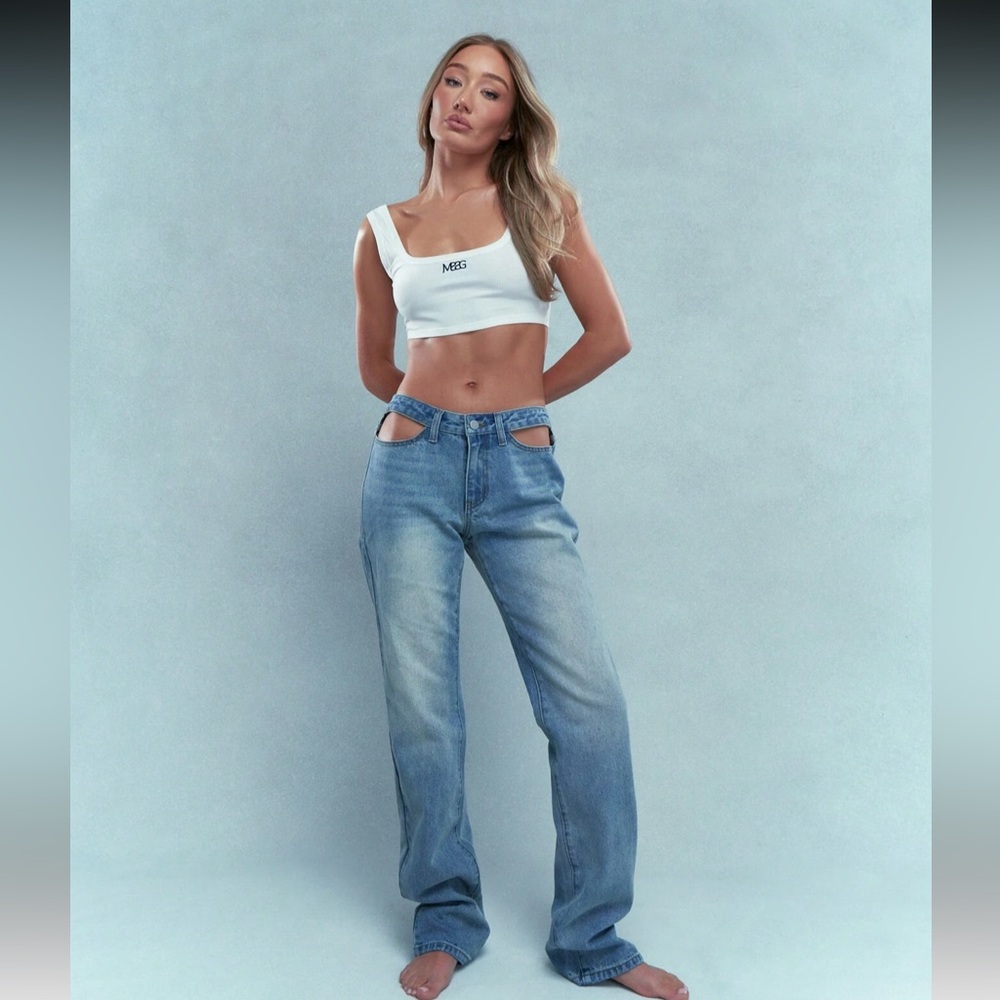 MISSGUIDED logo patch pocket cut-out waist jeans NWT